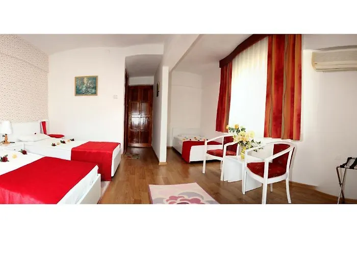 Saadet Hotell