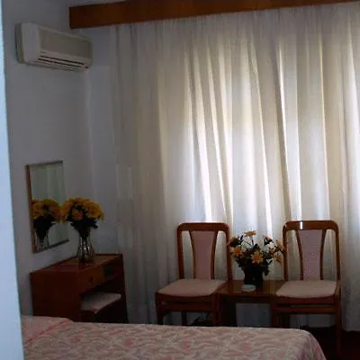 Saadet Hotell 3*